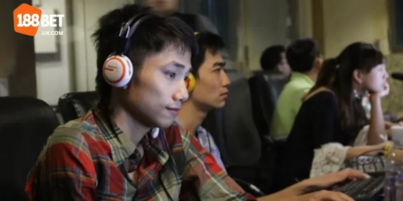 Anh Hậu Kiên Giang Oánh Game Tiến Lên Miền Nam Lãi Đậm 800 Triệu - Bí Mật Đằng Sau Đó 1 Hình ảnh anh Hậu Kiên Giang - Chiến thần oánh game Tiến Lên Miền Nam tại 188BET